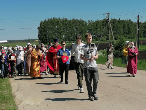 Крестный ход на добрый урожай!